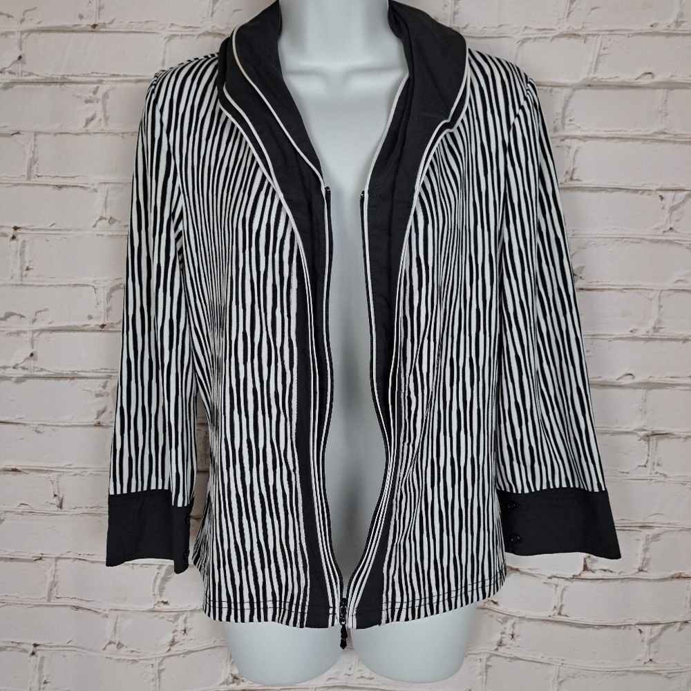 Joseph Ribkoff Striped Zipper front light Jacket - Picture 3 of 8
